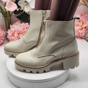 Antonio de Faria Ivory Lola Chelsea Boots with Gold Zipper Sz 9.5